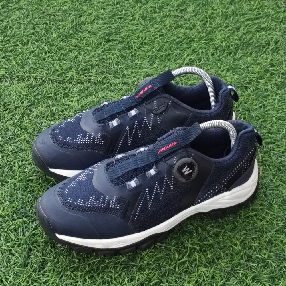 Sepatu Outdoor Whever